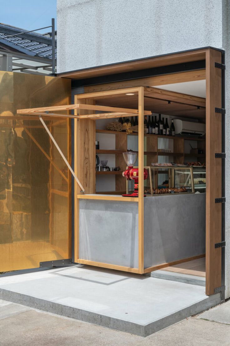 Contemporary Cafe Design: A Harmonious Blend of Modern Minimalism and Functional Aesthetics