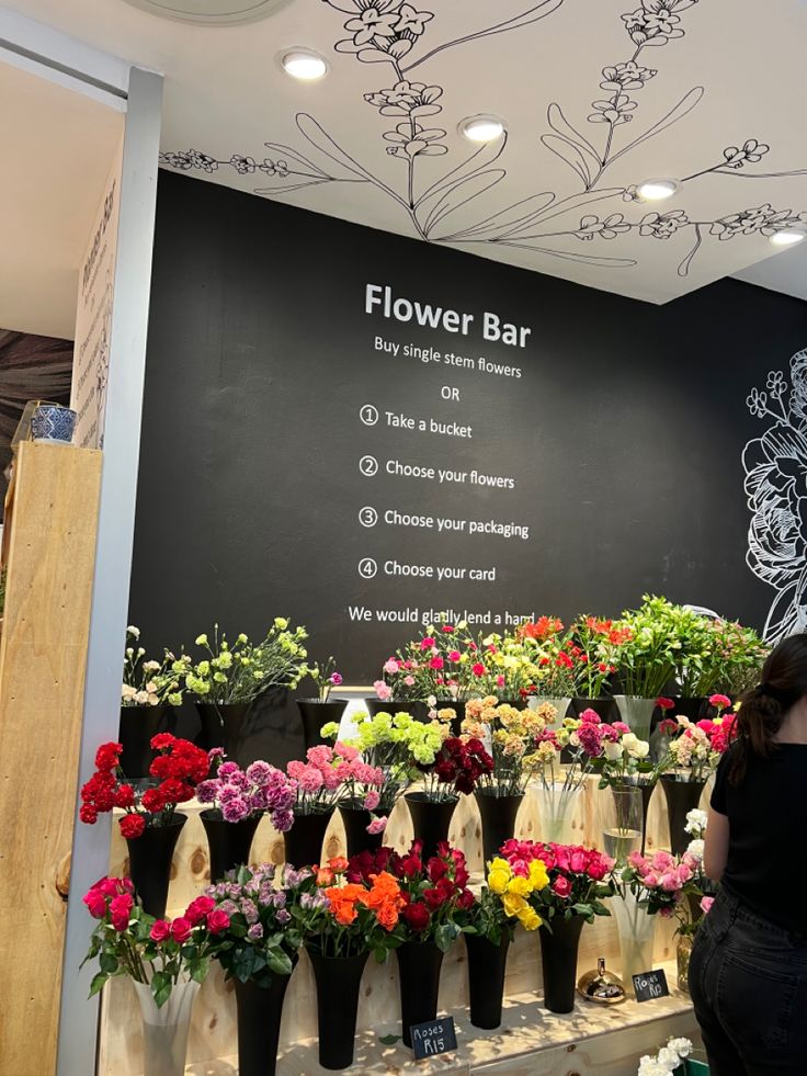 Vibrant Flower Bar Cafe: A Whimsical Fusion of Natural Beauty and Modern Design