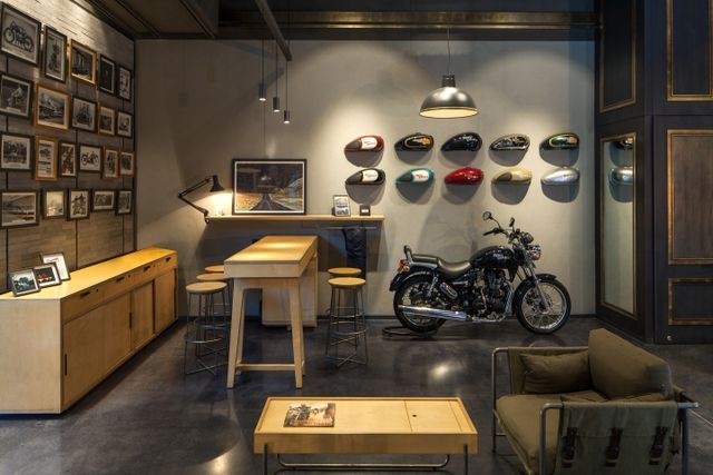 Modern Industrial Cafe Design with Nostalgic Accents and Inviting Atmosphere