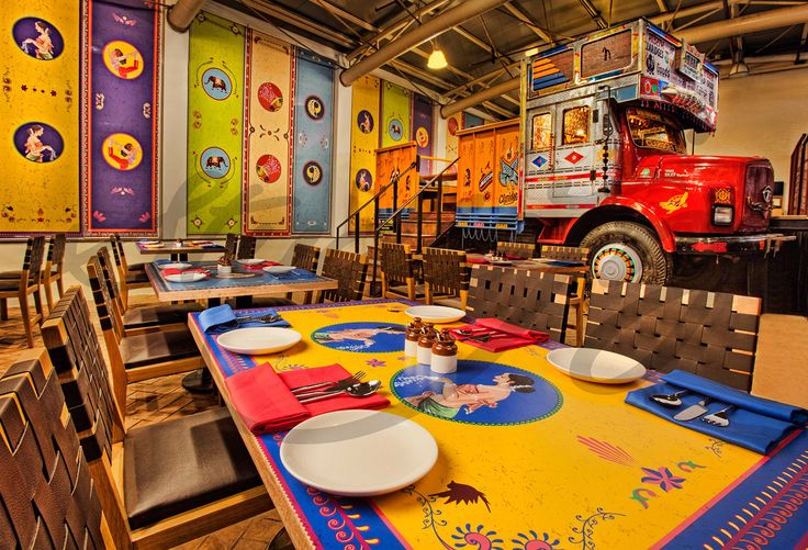 Eclectic Cafe Design Blends Vibrant Aesthetics with Whimsical Elements for a Creative Dining Experience