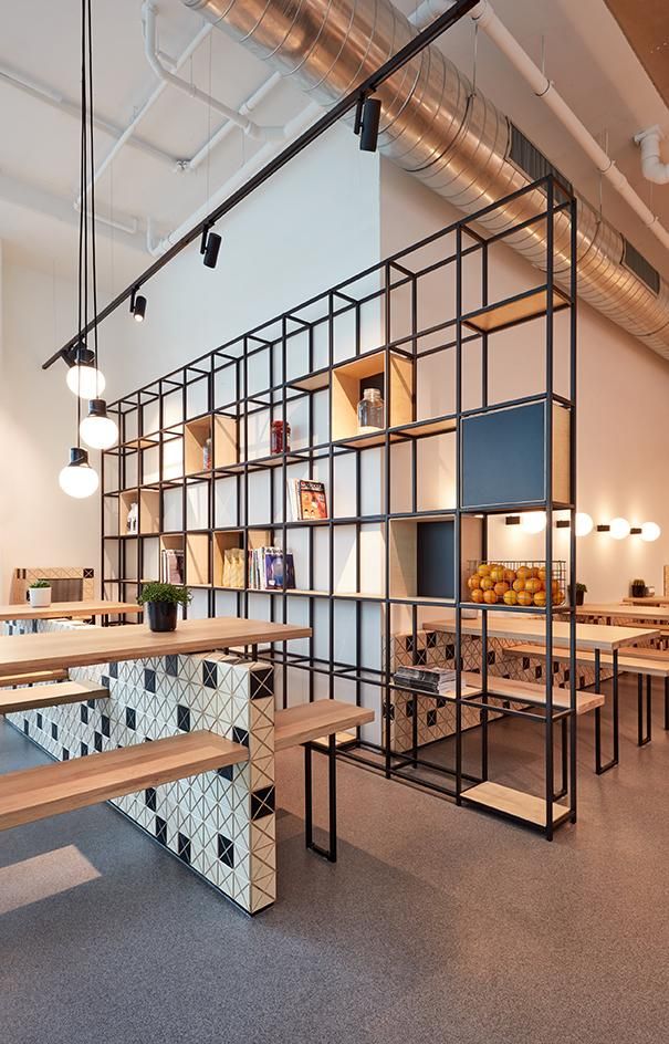 Modern Minimalist Cafe Design: A Stylish Blend of Functionality and Aesthetic Appeal