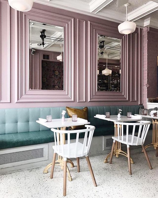 Chic Cafe Design: A Serene Fusion of Pastel Elegance and Modern Comfort