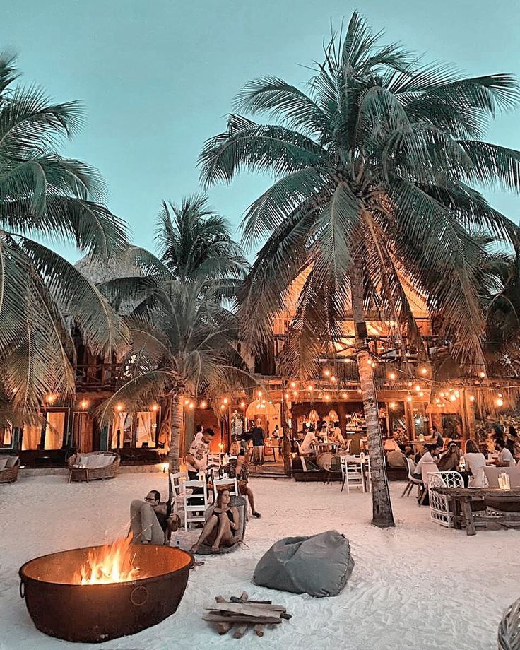 Beachside Cafe Design: A Warm, Rustic Oasis with Inviting Ambiance and Social Spaces