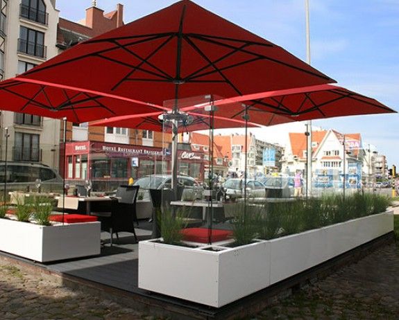 Chic Cafe Design: Stylish Outdoor Seating and Modern Aesthetics Create a Cozy, Inviting Atmosphere