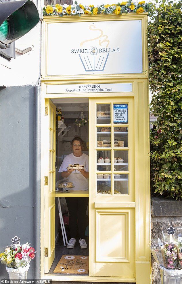 Charming Cafe Design with Inviting Entrance and Cozy Atmosphere for Sweet Treats