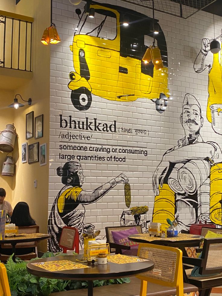 Vibrant Cafe Design Merges Modern Aesthetics with Regional Culture for a Welcoming Atmosphere