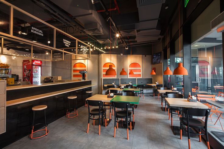 Modern Cafe Design: A Vibrant Blend of Minimalism and Comfort