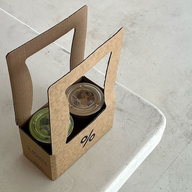 Modern, Eco-Friendly Cardboard Beverage Carrier Combines Style and Convenience