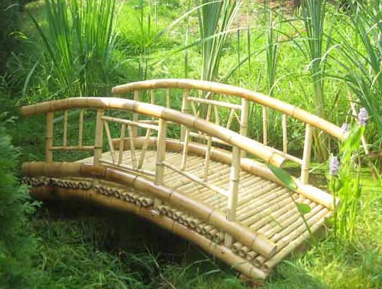 Elegantly Rustic Bamboo Bridge Enhances Tranquil Landscape Aesthetic