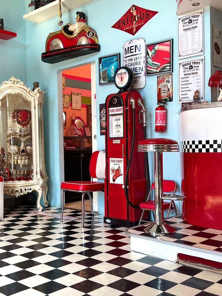 Lively Retro Cafe Design with Nostalgic 1950s Diner Aesthetic