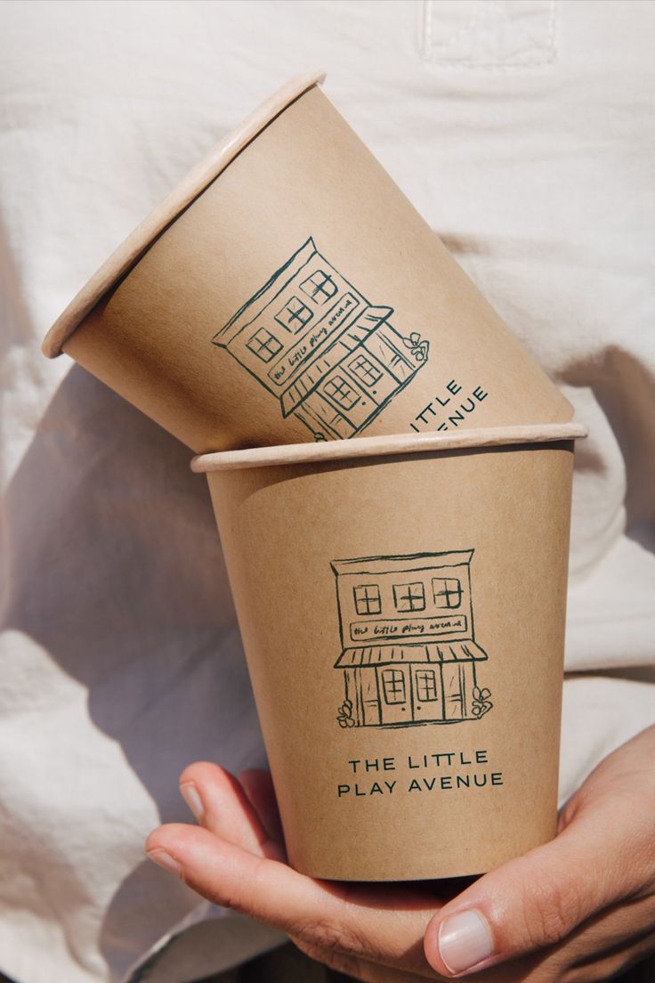 Whimsical Eco-Friendly Paper Cups: A Cozy Cafe Aesthetic