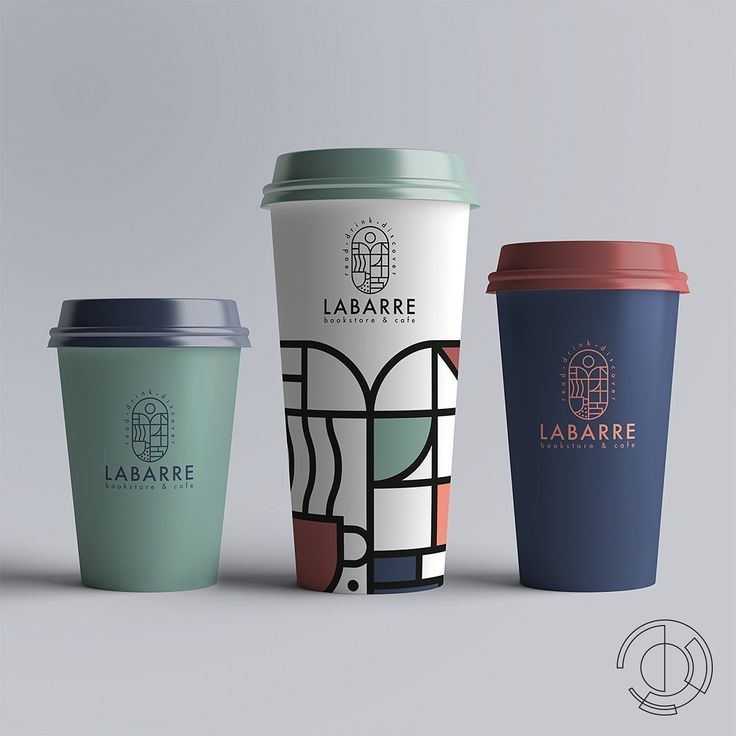 Stylish Trio of Geometric Coffee Cups Elevating Cafe Aesthetics