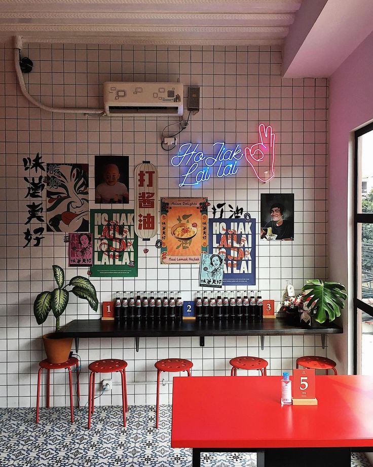 Vibrant Cafe Design with Eclectic Aesthetic and Engaging Atmosphere